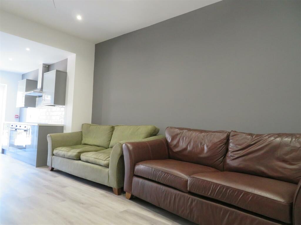 59 Manners Lounge.JPG