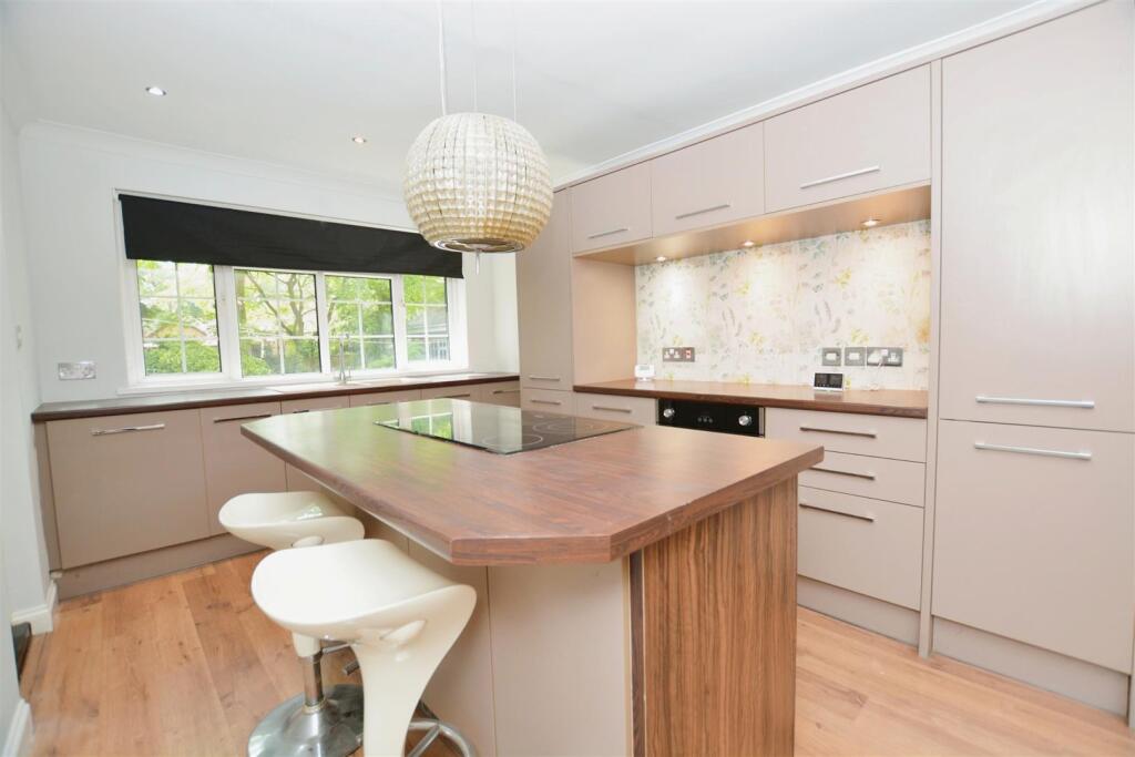 Kitchen.Diner