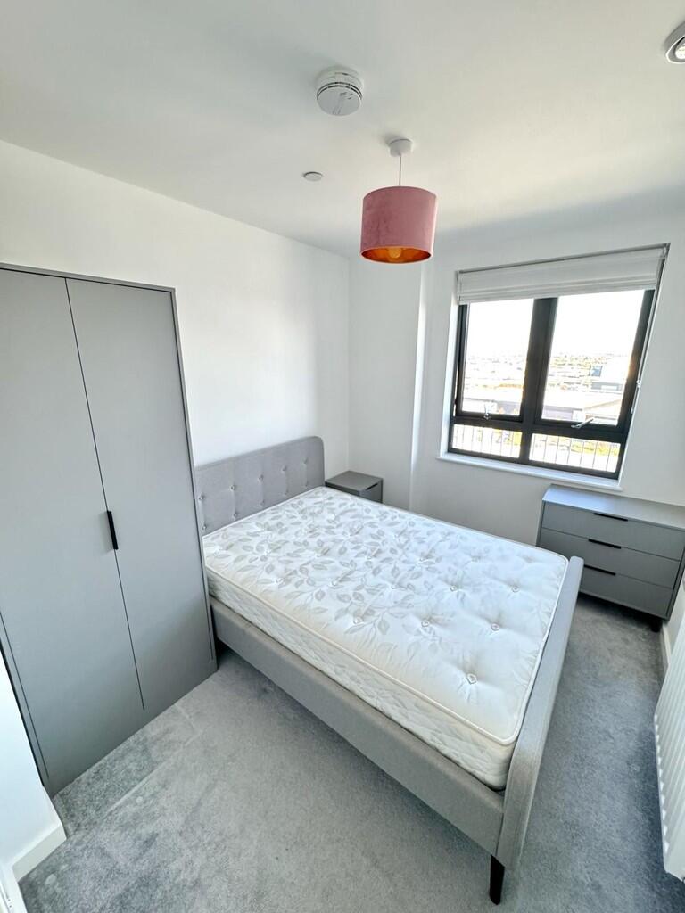 cafcf44b-2402-49e...