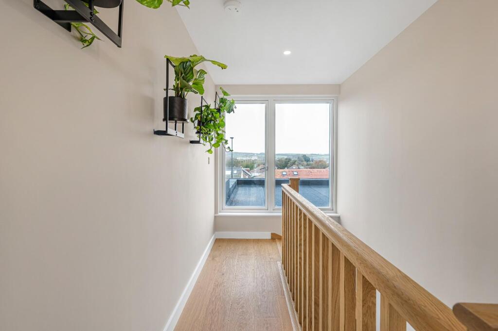 Photo 04-11-2025, 13 39 37.jpg