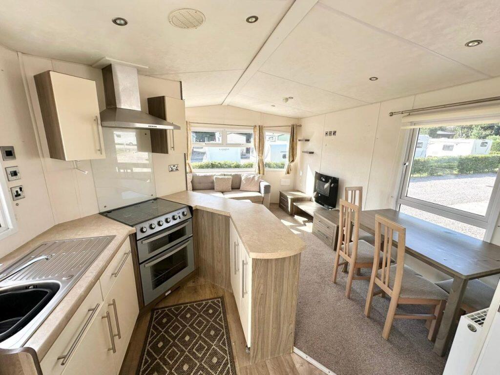 Delta Ascott (11).jpg