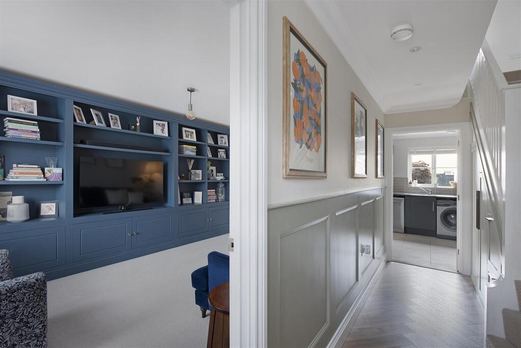 6 Beale Road ph15.jpg