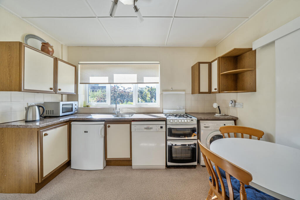 1358054-15-68d2aa...