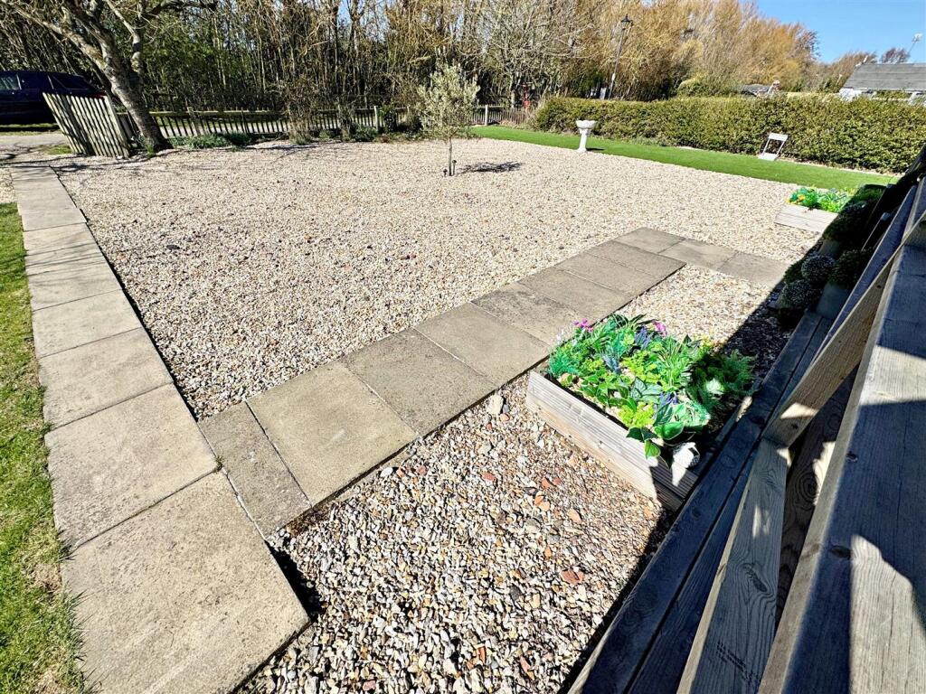 GARDENS