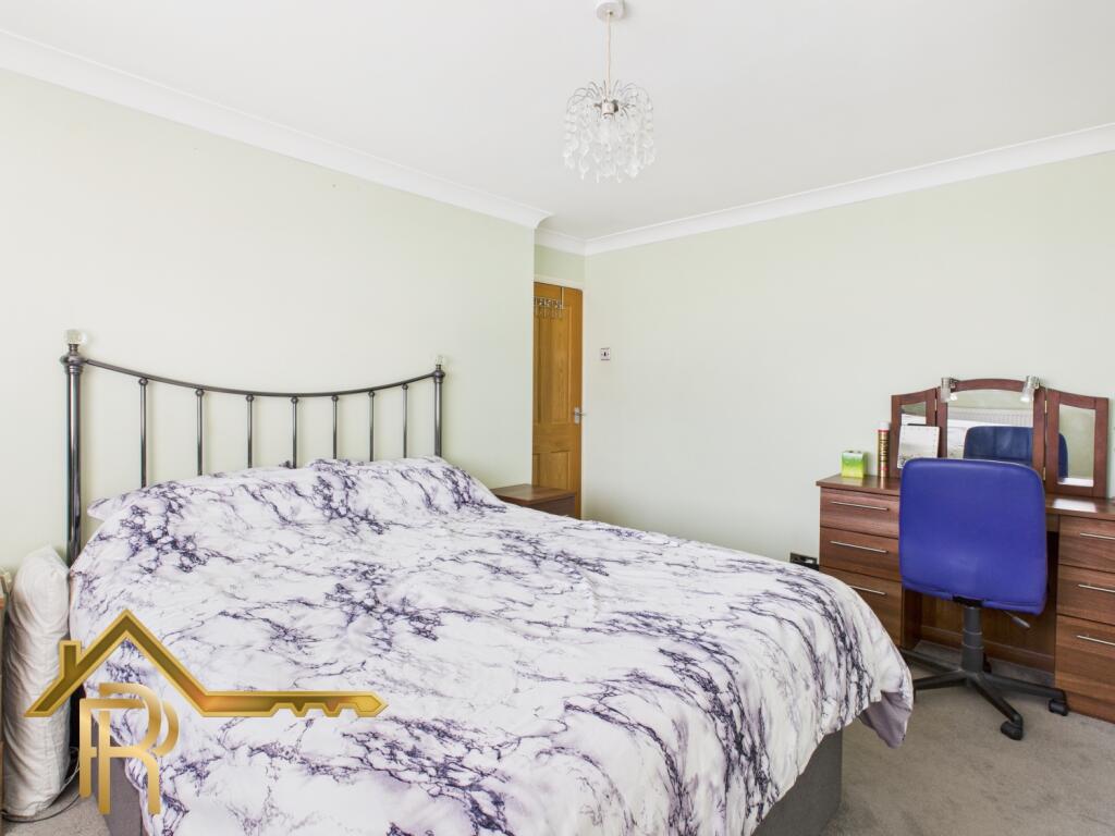 CAM03016G0-PR0046-STILL033