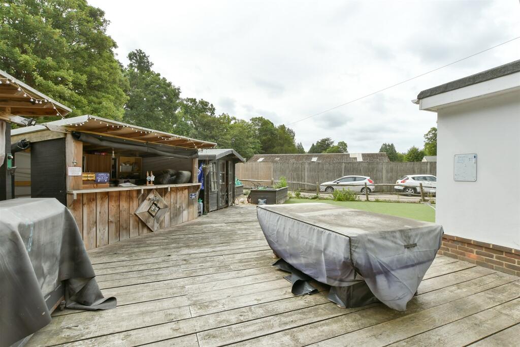Patio / Decking