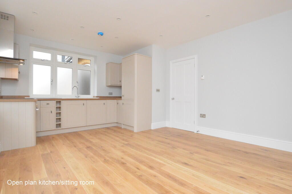 IMG_383504_9_orig...