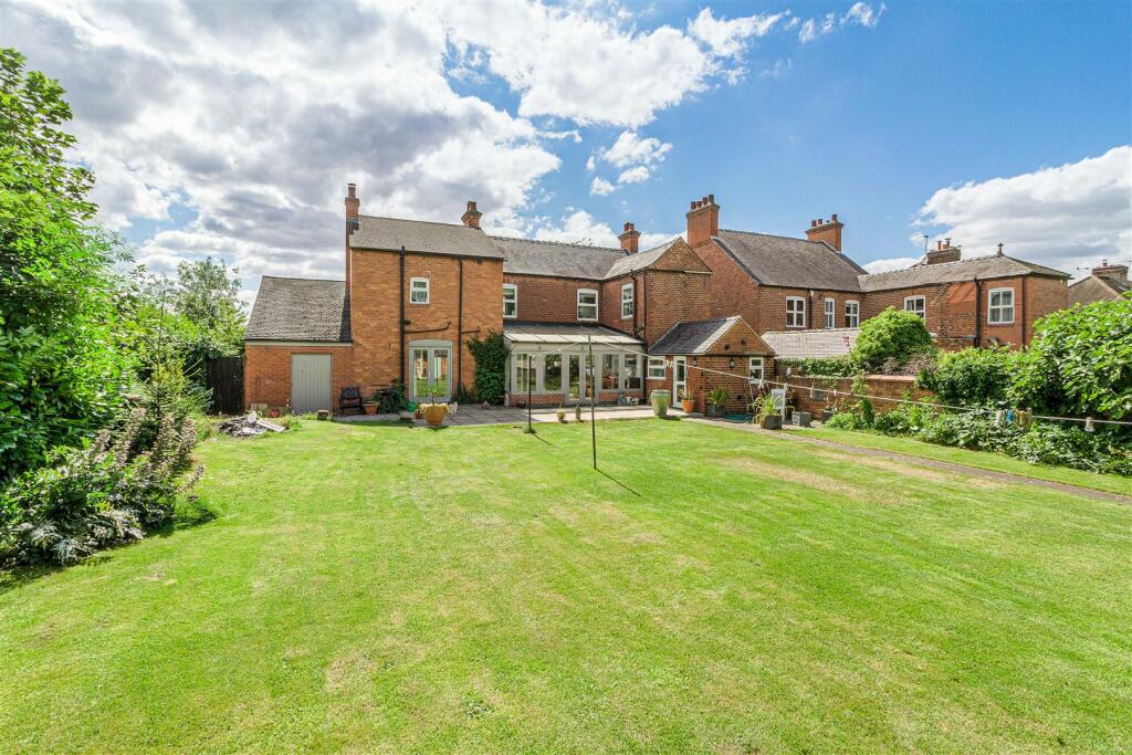 18 Burton Road, Measham