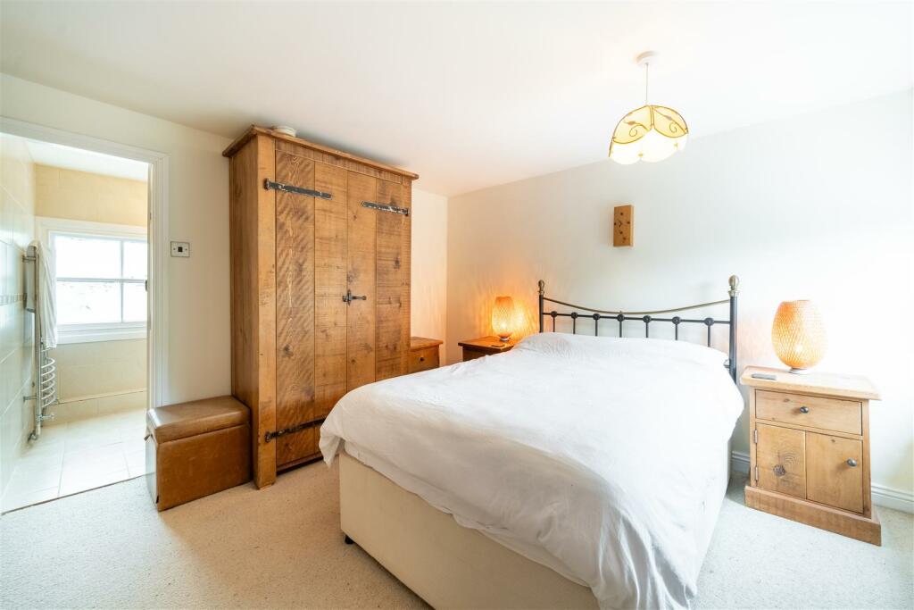Bedroom 3.jpg