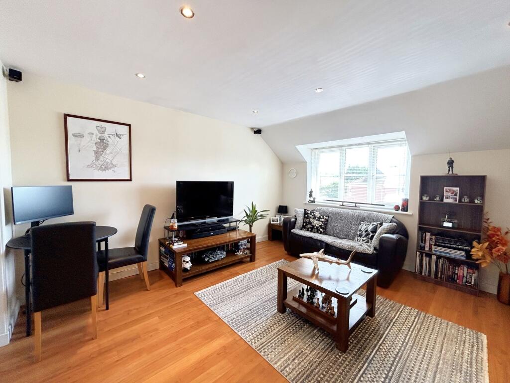 Living Room / Dining Room
