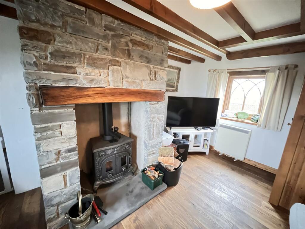 fireplace.JPG