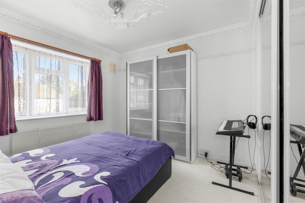 433 Micklefield Road, HP13 7HZ-2.jpg