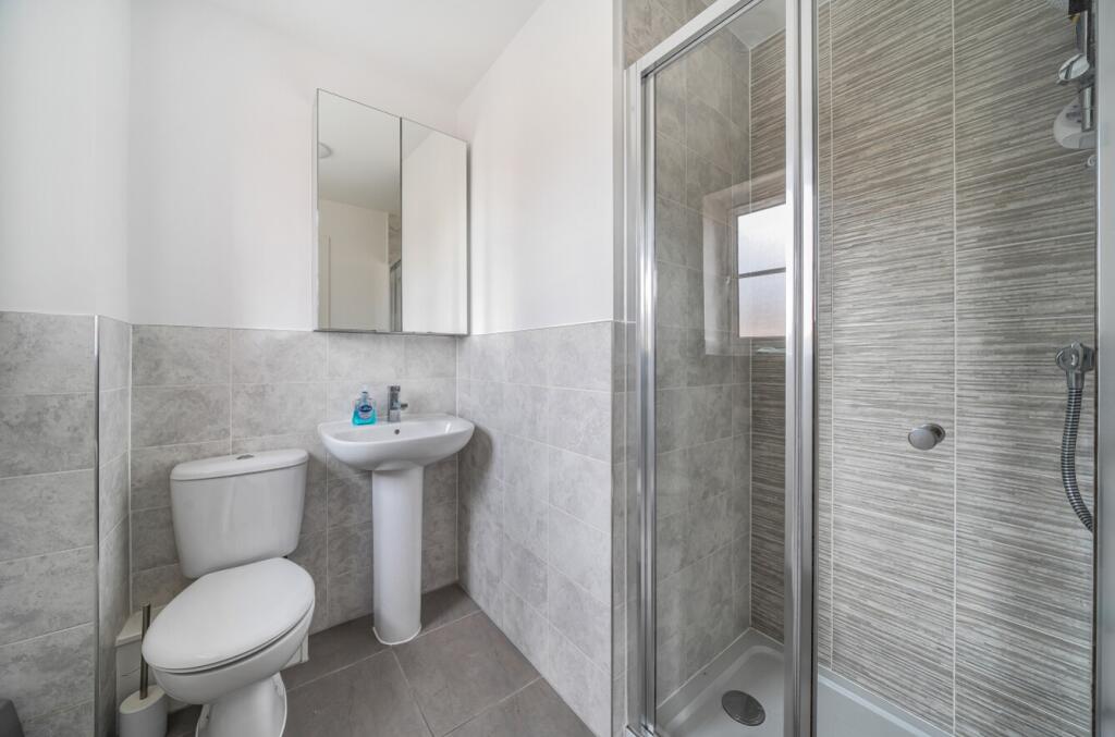 1330948-12-688cd5fbbb066