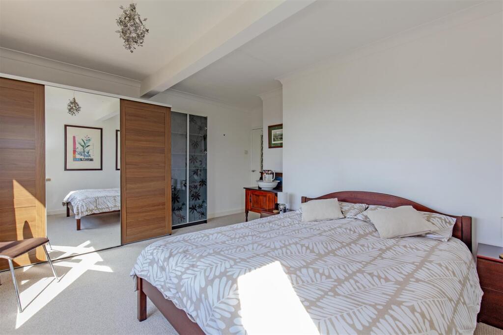 Bedroom 2-3.jpg