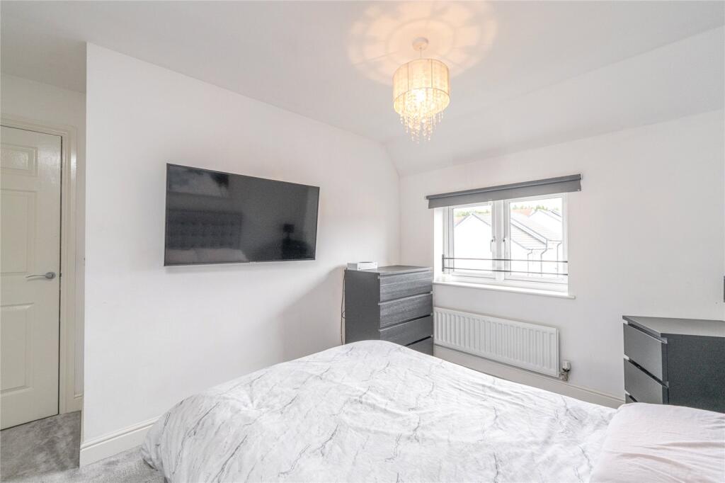 Bedroom 1 Alt