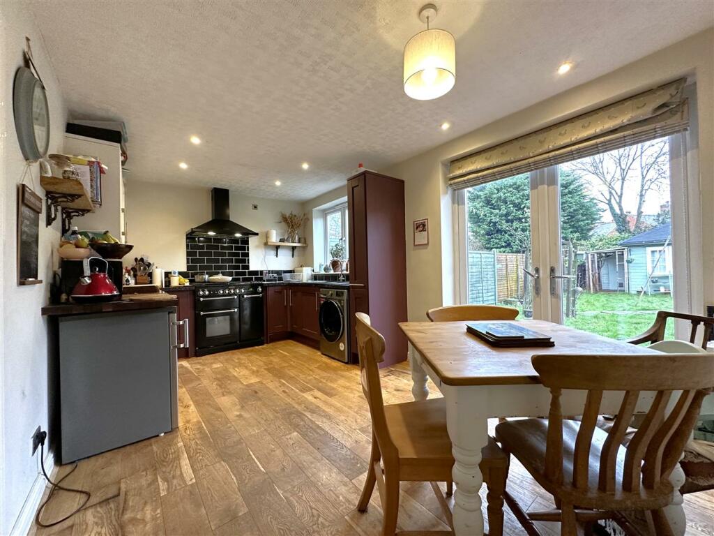 Open-Plan Dining Kitchen 497