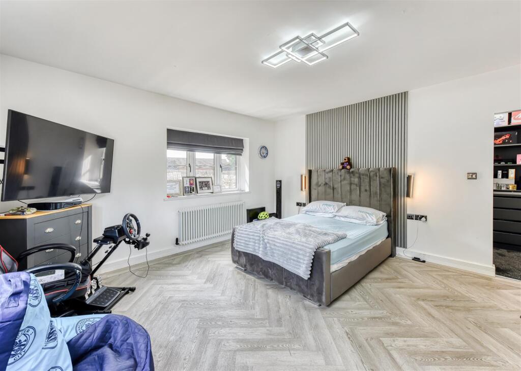 Meadow View-bed4.jpg