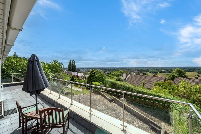 Balcony/views