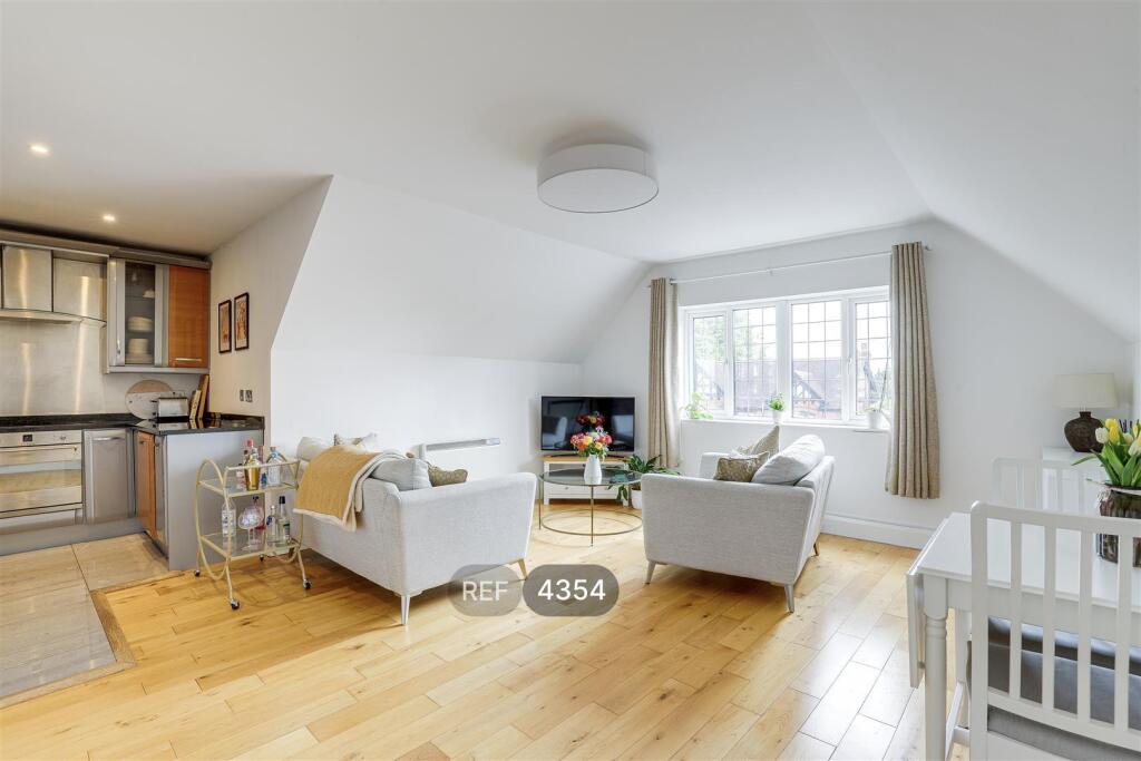 Living/Dining room