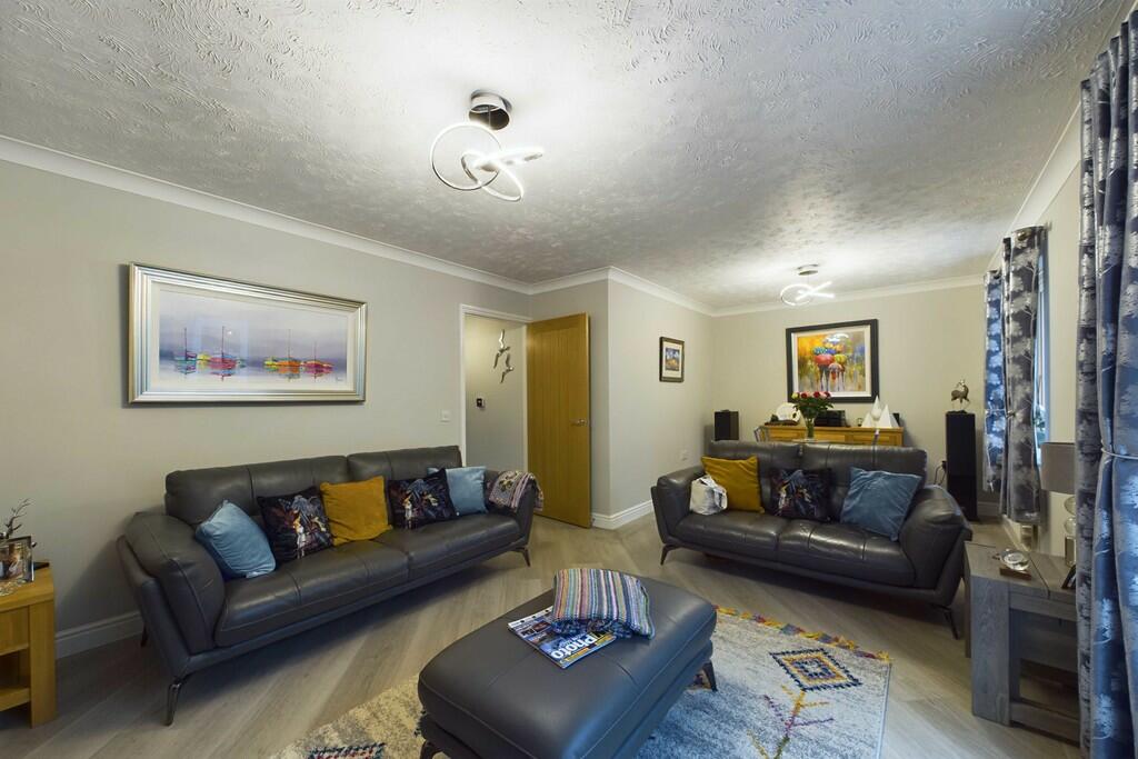 CAM01211G0-PR0123...