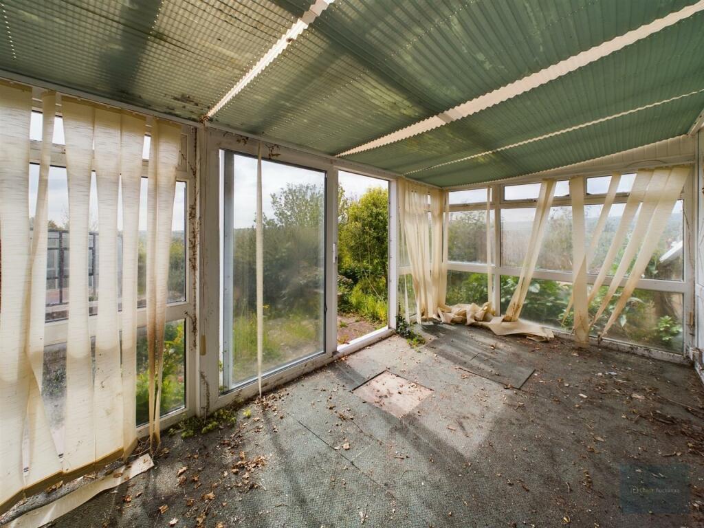 CAM02563G0-PR0046-ST