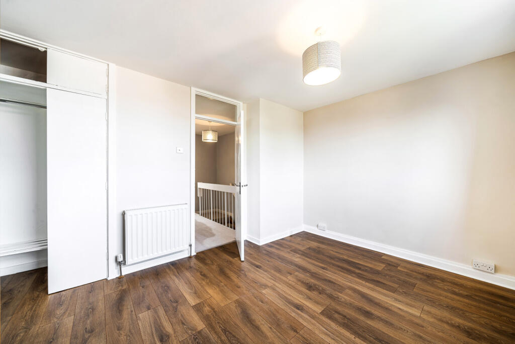 1333733-19-688a54...