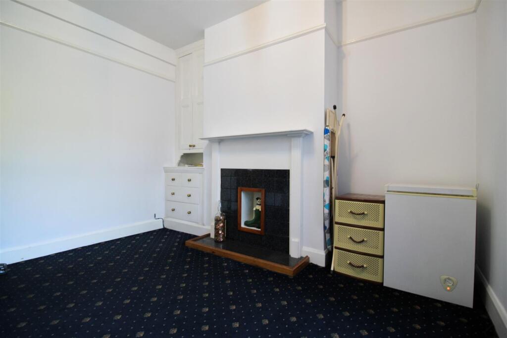 Reception room two..jpg