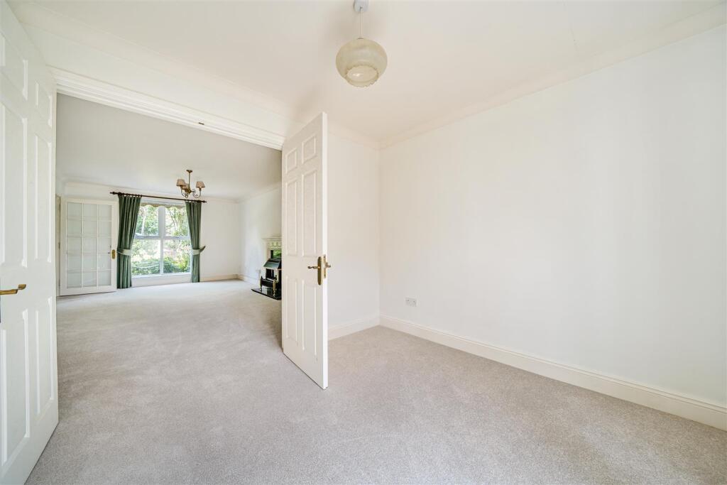 Dining Room / Optional Ground Floor Bedroom