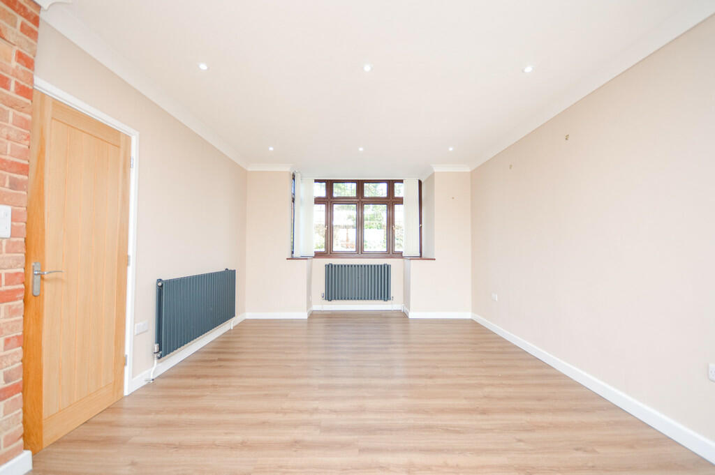 Dining Internal
