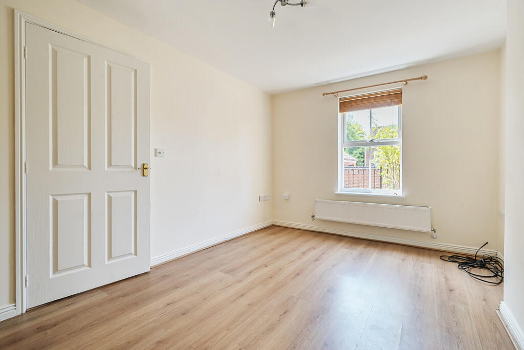 1339739-19-689b4f...