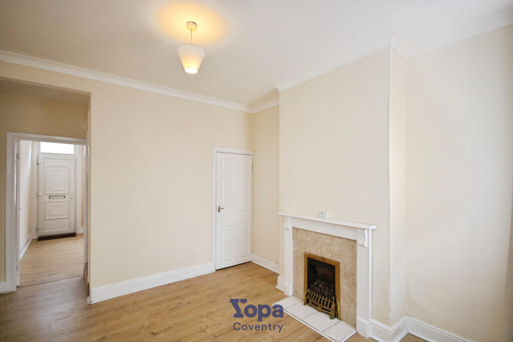 289ec438-Dining 20Room 202.JPG