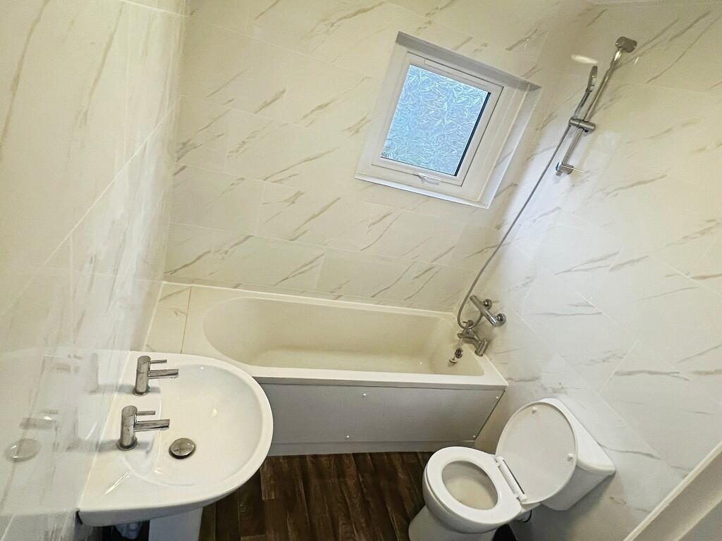 c785c767-image2 2...