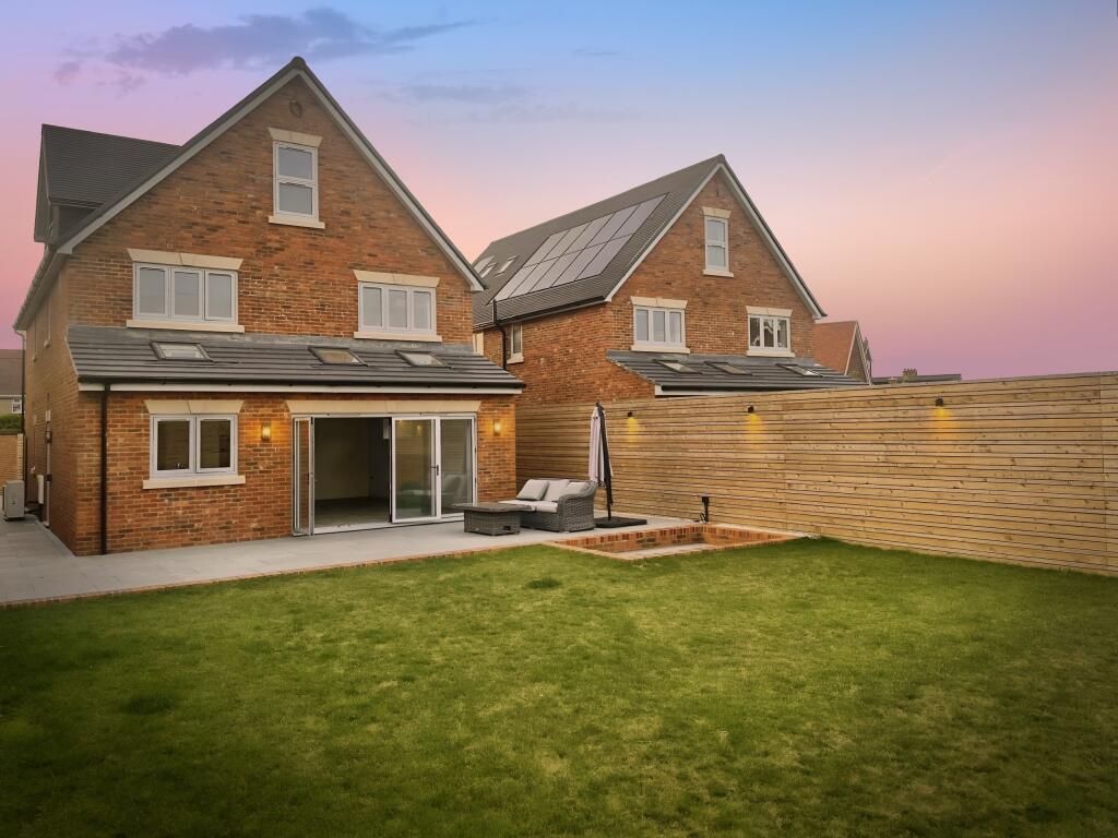 duskshots-348badaf_ed4b6a83-Arayah