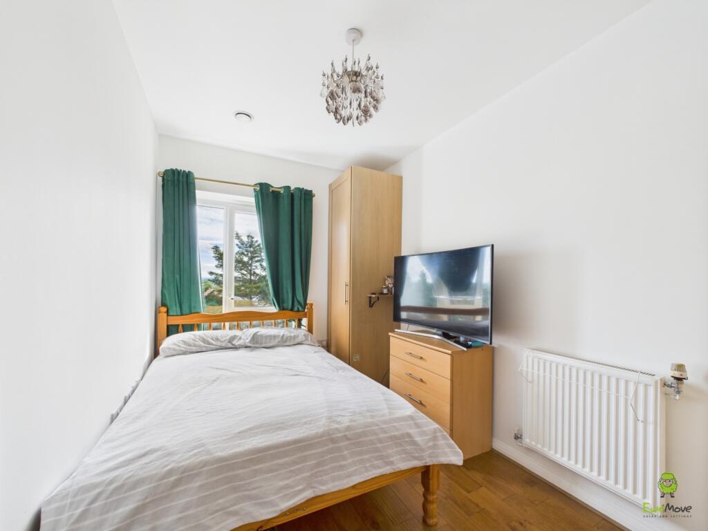 Presented by Nicoleta at EweMove Bexleyheath and D