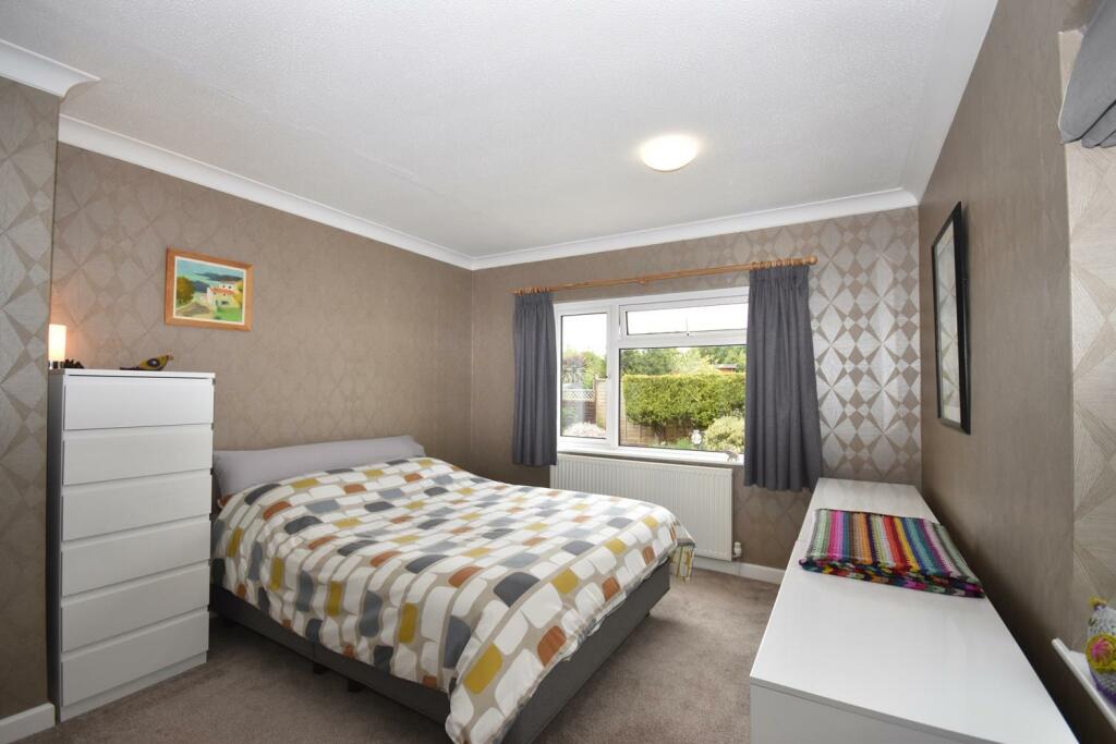 Bedoom 1.JPG