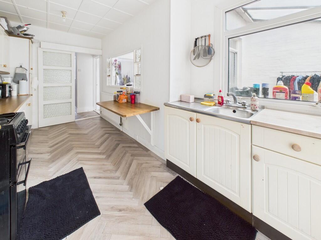 CAM05068G0-PR0010...