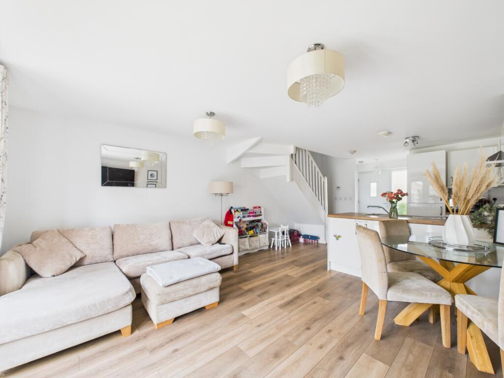 Kitchen Living Area
