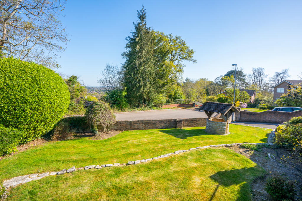 Front Garden 2