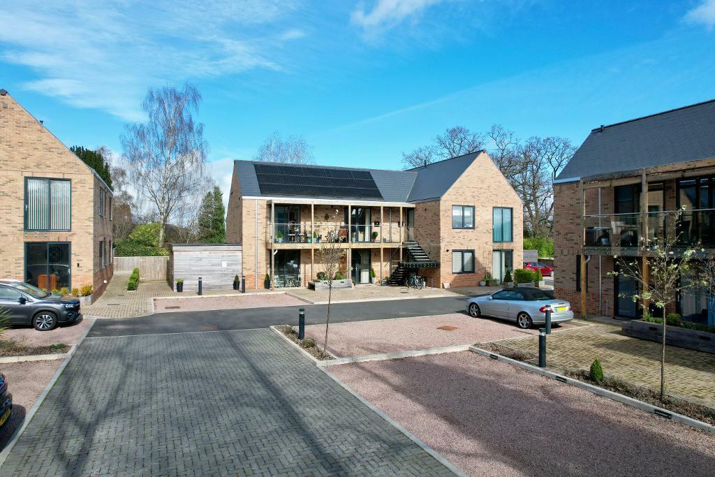 10 The Cedars with private deck