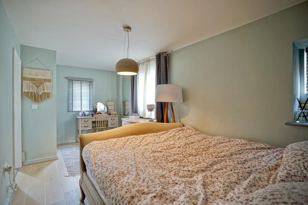 Bed 1