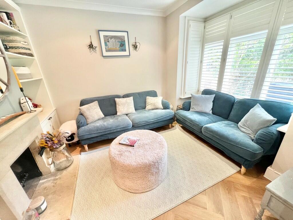 lounge 2 king rid...