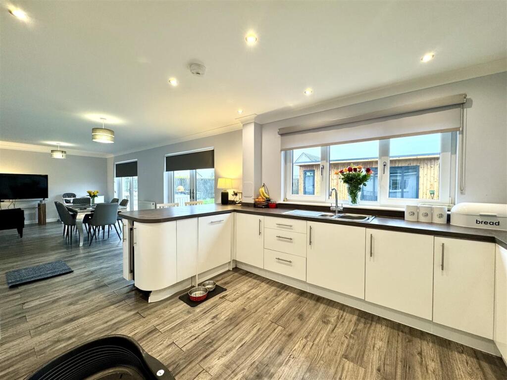 Kitchen/Dining/Family Room