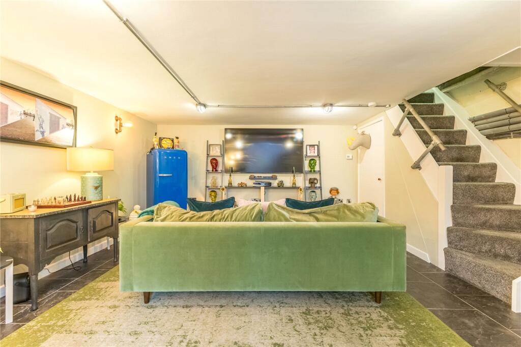 Plant &amp; Garden Room