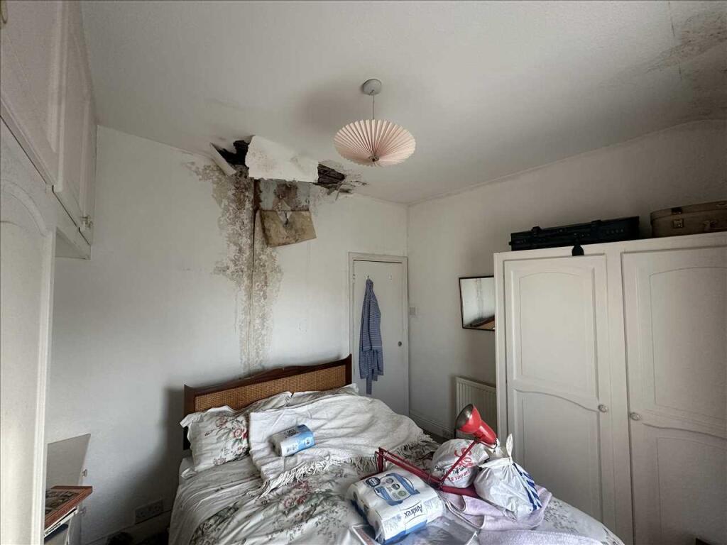 FOUR BEDROOM COTTAGE