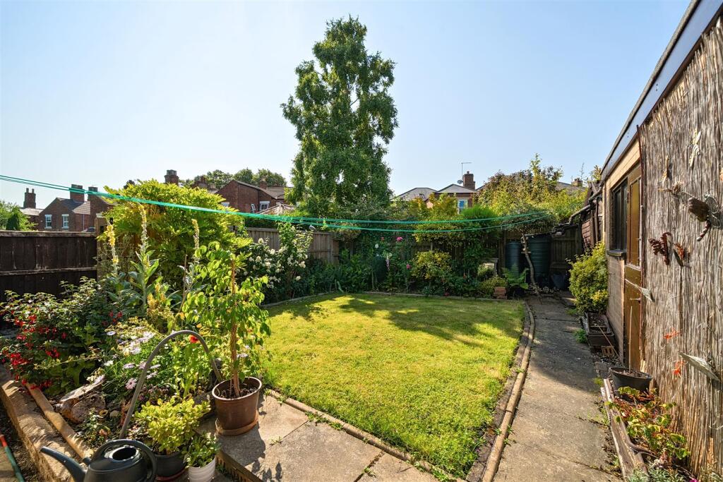 6 Lodge Close, Ashby de la Zouch