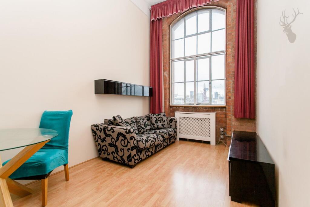 Manhattan Building (5).jpg