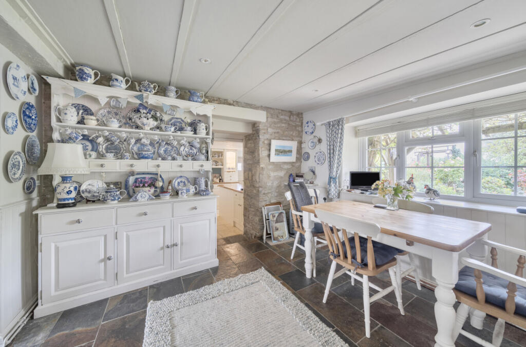 1355890-19-68cc45...