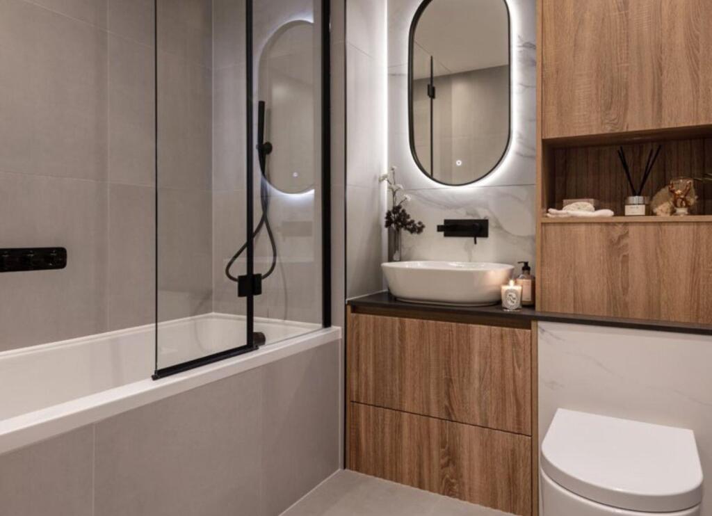 Halcyon House, 1050314543535 (3).jpg
