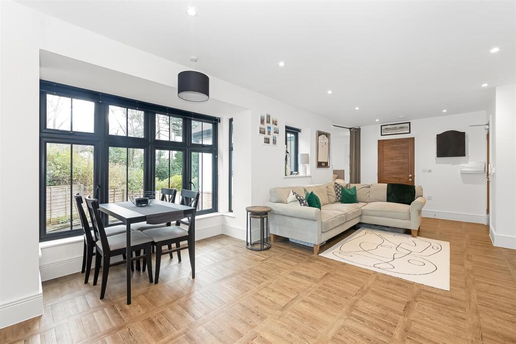 Reception Room / Kitchen