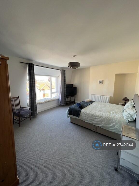 Bedroom 6 (Second Floor)